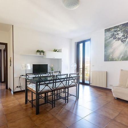 Mysa Properties - Casa Chicca, Flat With Lake View Terrace Perledo Eksteriør bilde