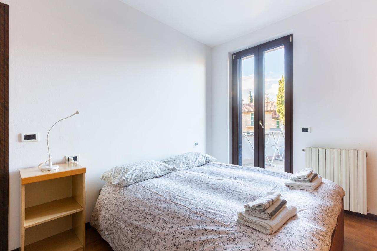 Mysa Properties - Casa Chicca, Flat With Lake View Terrace Perledo Eksteriør bilde